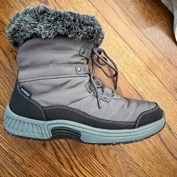 Waterproof Boots - Orthofeet Alps - Sz 9 - Worn Once - Note: No insoles - Picture 13 of 15